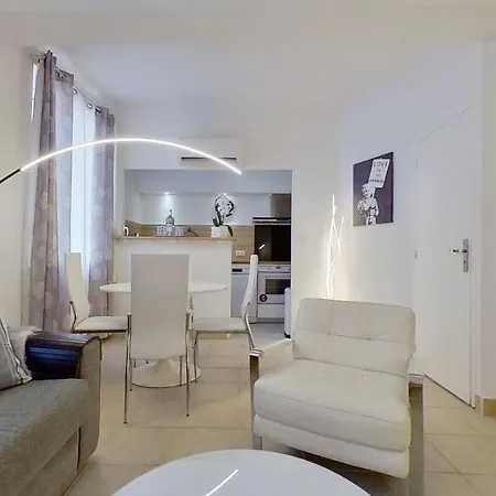 Le Pytheas Vieux Port Marseille Apartment