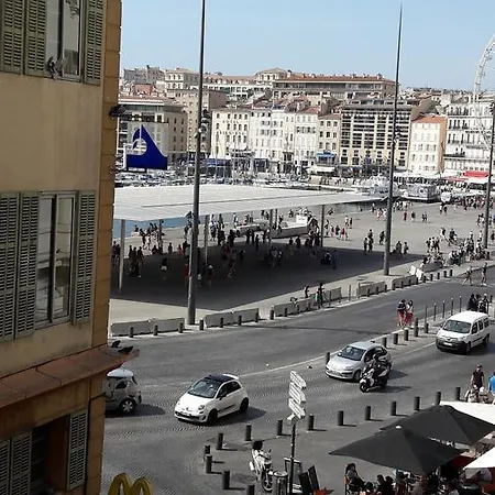 Le Pytheas Vieux Port Marseille Marseille